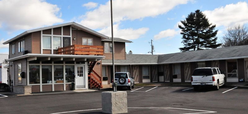 Budget Host Inn (Lake Antoine Motel) - Web Listing Photo (newer photo)